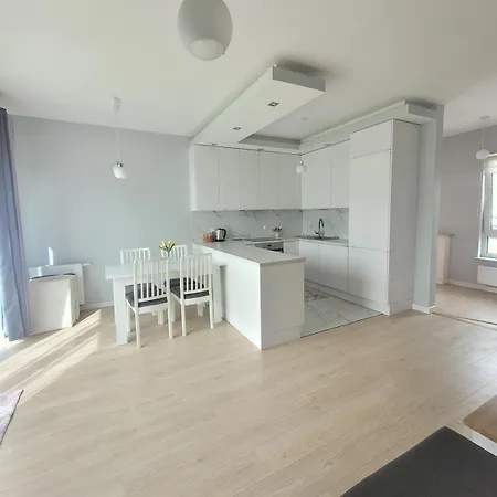 Luxury House With Garden Near Chopin Airport Διαμέρισμα