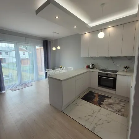Luxury House With Garden Near Chopin Airport Jaworowa